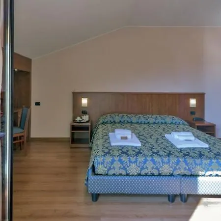 Hotell Postumia