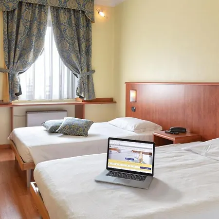 Hotel Postumia Dossobuono