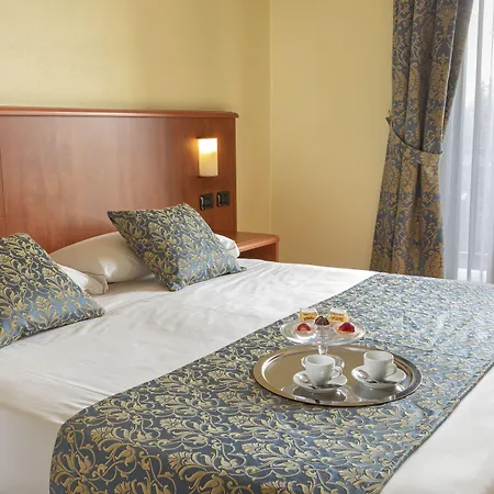 Postumia דוסובונו