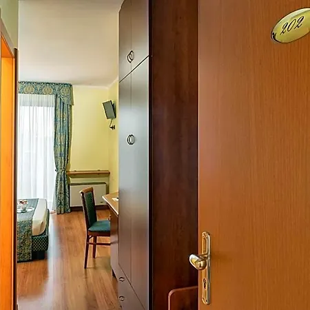 Hotel Postumia Dossobuono