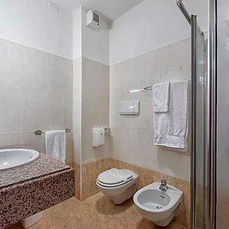 Postumia Hotel 3*