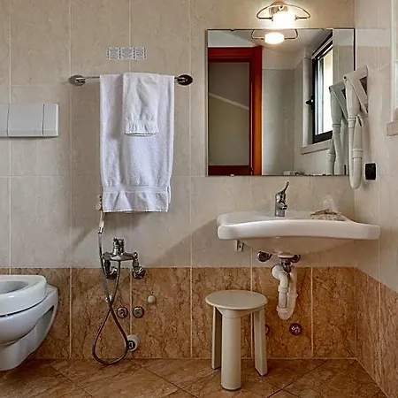 Postumia Hotel 3*